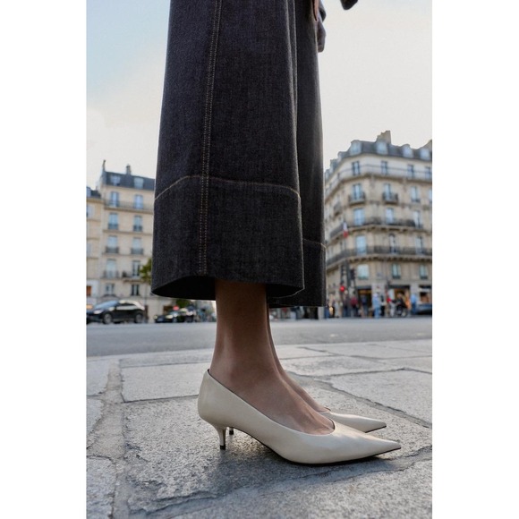 Zara Shoes - Zara Beige Pointed Toe Kitten Heel Pumps‎ EU 39 US 8.5 Nude Cream